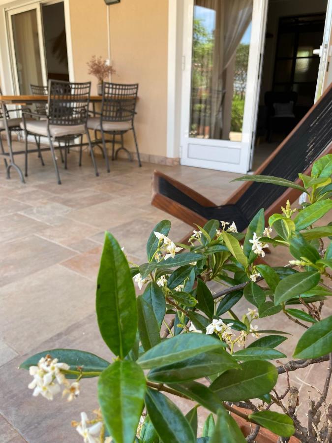 Villa Lantana Vir Exterior photo